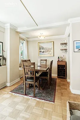 Sold by Sotheby's International Realty | media 10