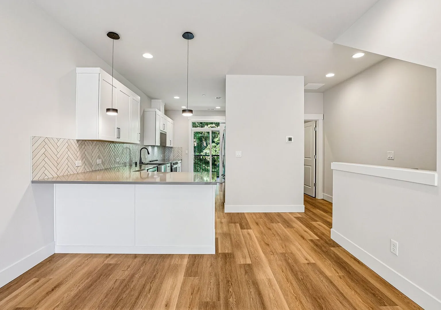 Terrace View Townhomes — Photo 4