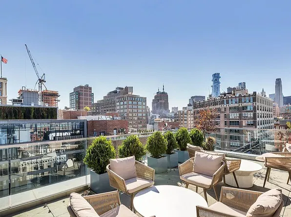 15 Renwick St #404, New York, NY 10013