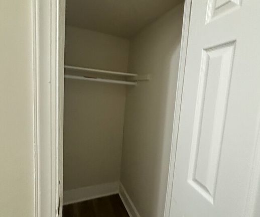 3rd image of 1-37 N 18th St