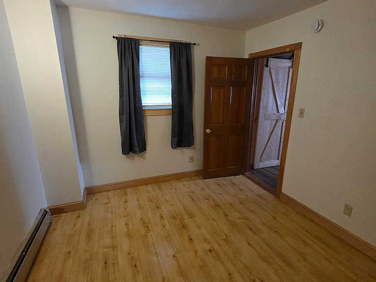570 S Main St #1 — Photo 7