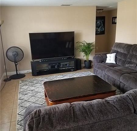 3rd image of 5080 87th Ave
