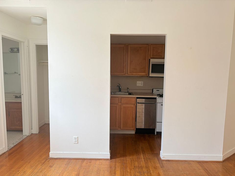 2nd image of 13 W Preston St #13E