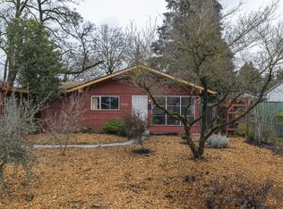 11922 NE Eugene St, Portland, OR 97220
