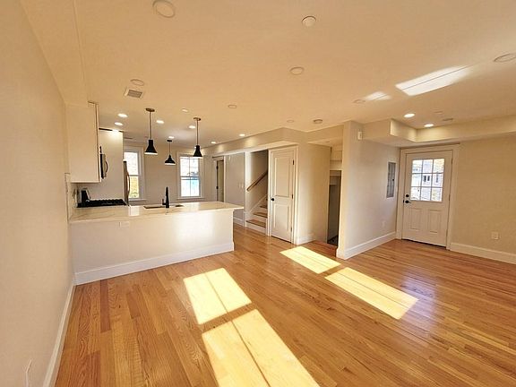 2nd image of 79 White St #A