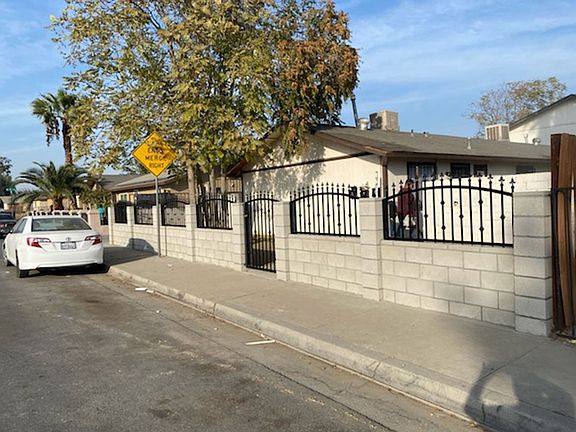 3rd image of 237 Dr Martin Luther King Jr Blvd APT A