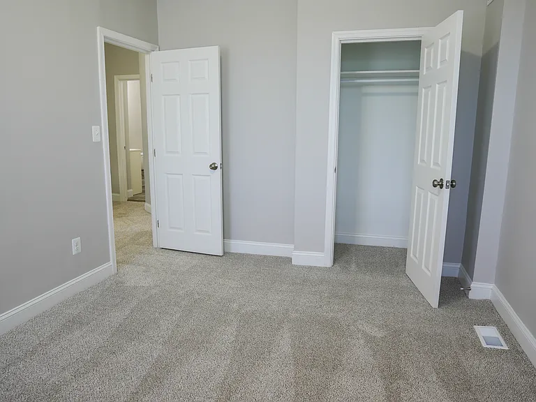 2942 Edmondson Ave — Photo 8