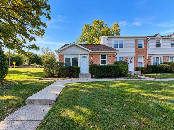 1051 Ashton Ct Unit 1051, Streamwood, IL 60107