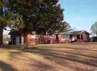 1106 Rocky Run Rd, Midway Park, NC 28544