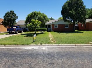 2406 9th Ave, Canyon, TX 79015