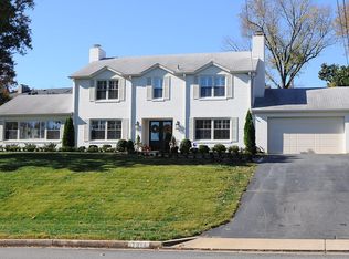 7214 Park Terrace Dr, Alexandria, VA 22307