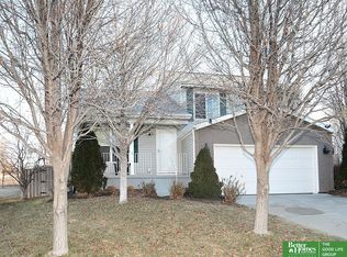 5393 S 194th St, Omaha, NE 68135