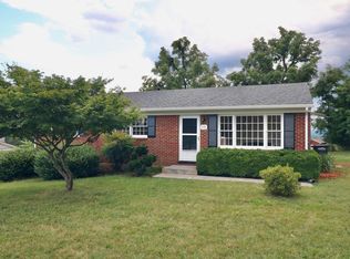 901 Olney Rd, Vinton, VA 24179