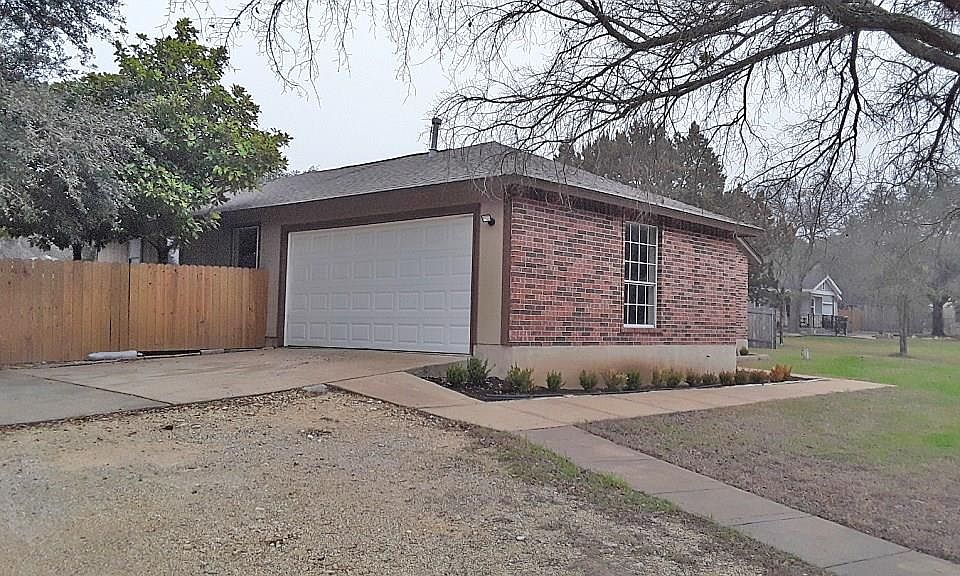 1st image of 6828 N Lakewoods Dr