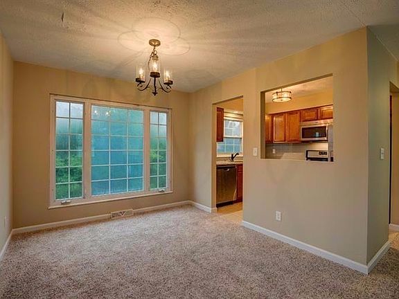 4th image of 7000 Backus Dr