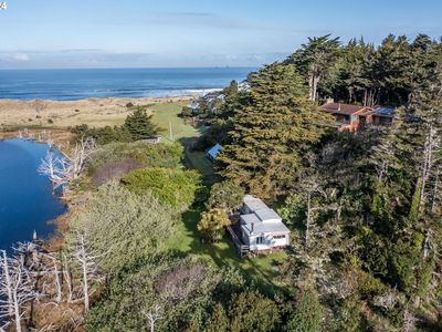 42339 Parkwood Dr, Port Orford, OR, 97465