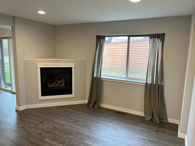 3308 W Babcock St — Photo 29