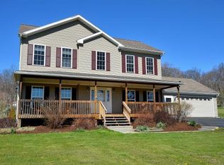 6 Apple Blossom Ln, Ithaca, NY 14850