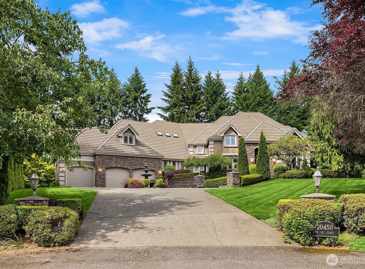 20450 NE 71st Street, Redmond, WA 98053 | MLS #2385432 | Zillow