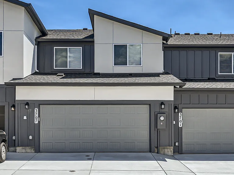 3665 Levy Park Dr — Photo 11