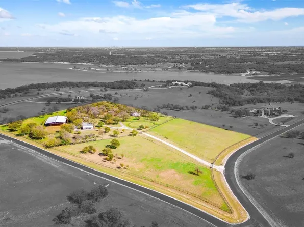 10551 E Rocky Creek Rd, Crowley, TX 76036