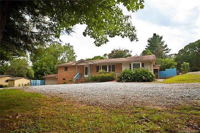 1st image of 143 Cashdon Dr
