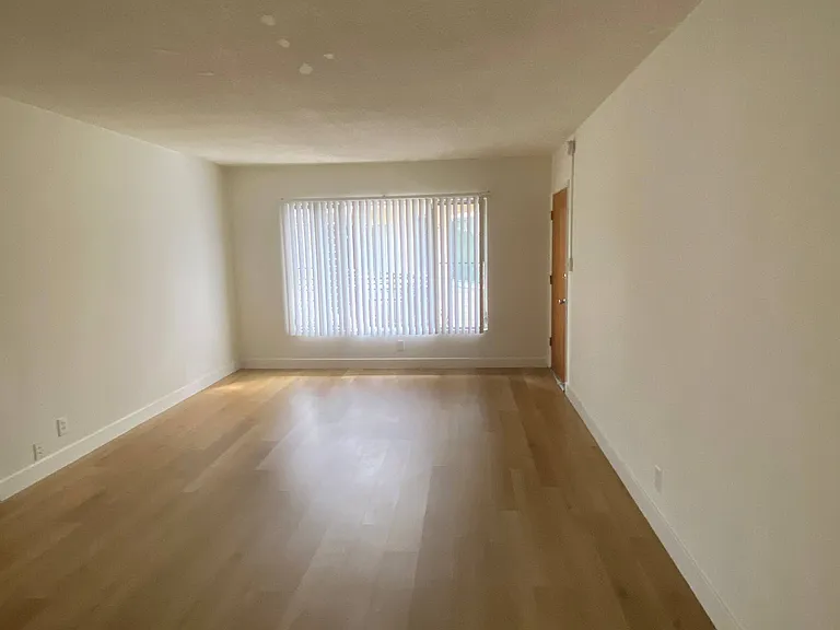 4423 Santa Rosalia Dr. — Photo 16