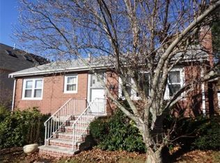 11 Reardon St, Quincy, MA 02169