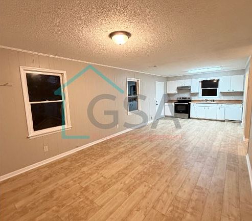 2nd image of 106 S Beverly Ln #C