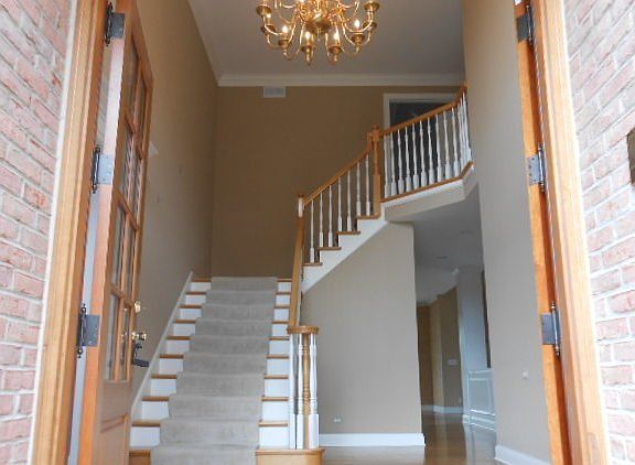 4th image of 24665 W Manor Dr