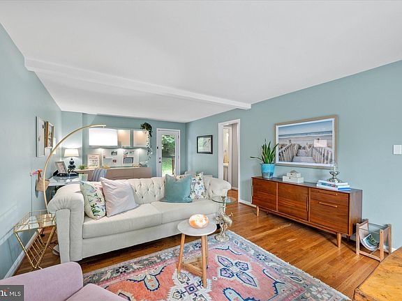 4th image of 3011 McComas Ave