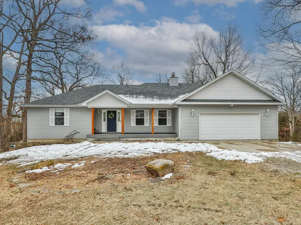 279 Manchester Dr., Marshfield, MO 65706