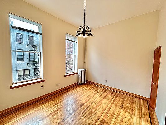 3rd image of 60 E 7th St APT 3B