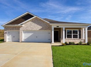 119 Legend Dr, Meridianville, AL 35759