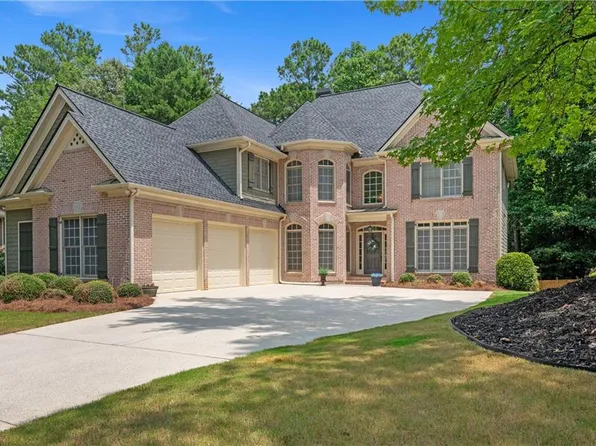 671 Riverwood Dr, Dallas, GA 30157