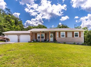 1517 Gravel Lick Branch Rd, Waco, KY 40385