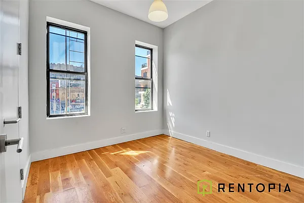 Rented by Rentopia | media 25