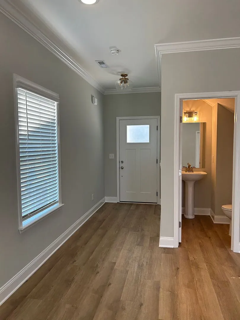 Cleveland Townhome! — Photo 4