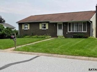 104 Skyview Dr, Shrewsbury, PA 17361