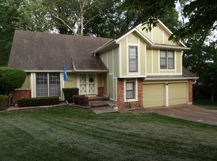 5437 NW Walden Dr, Kansas City, MO 64151