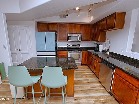 5th image of 2150 W ALAMEDA Road #1405
