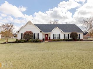 184 Wavertree Dr, Warner Robins, GA 31088