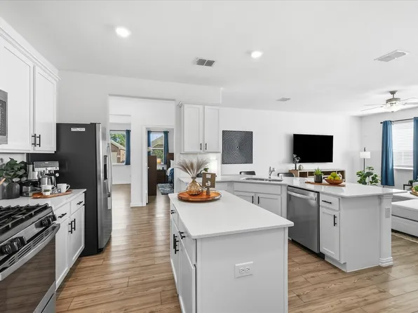 14852 Holster Trl, Haslet, TX 76052