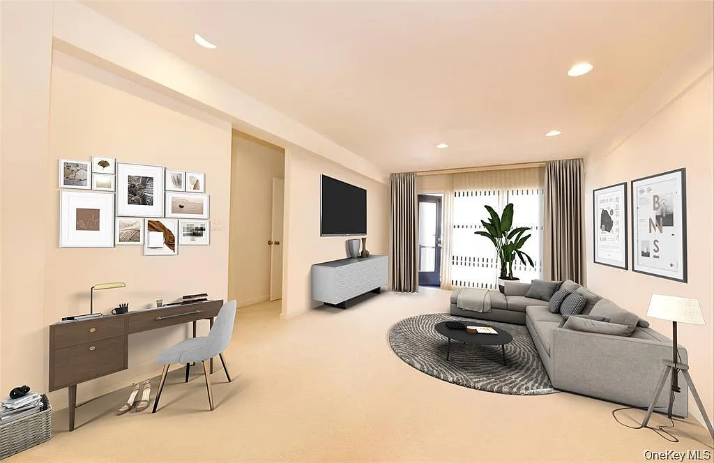15 Hill Park Avenue #2-C photo 1