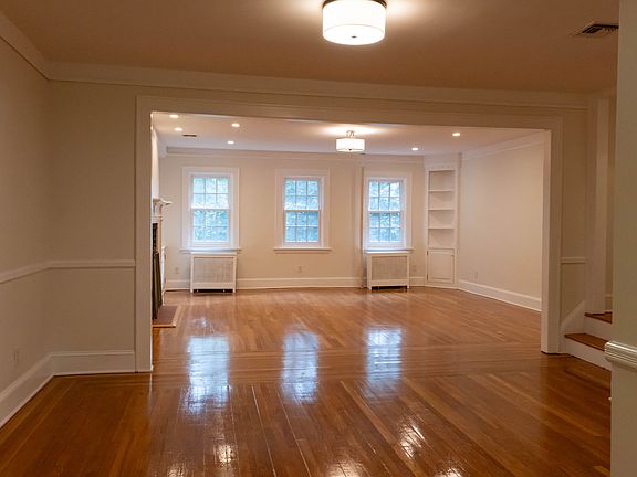 3rd image of 166 Burns St #2