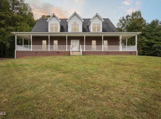 215 Judge Ben Allen Rd, Elizabethton, TN 37643