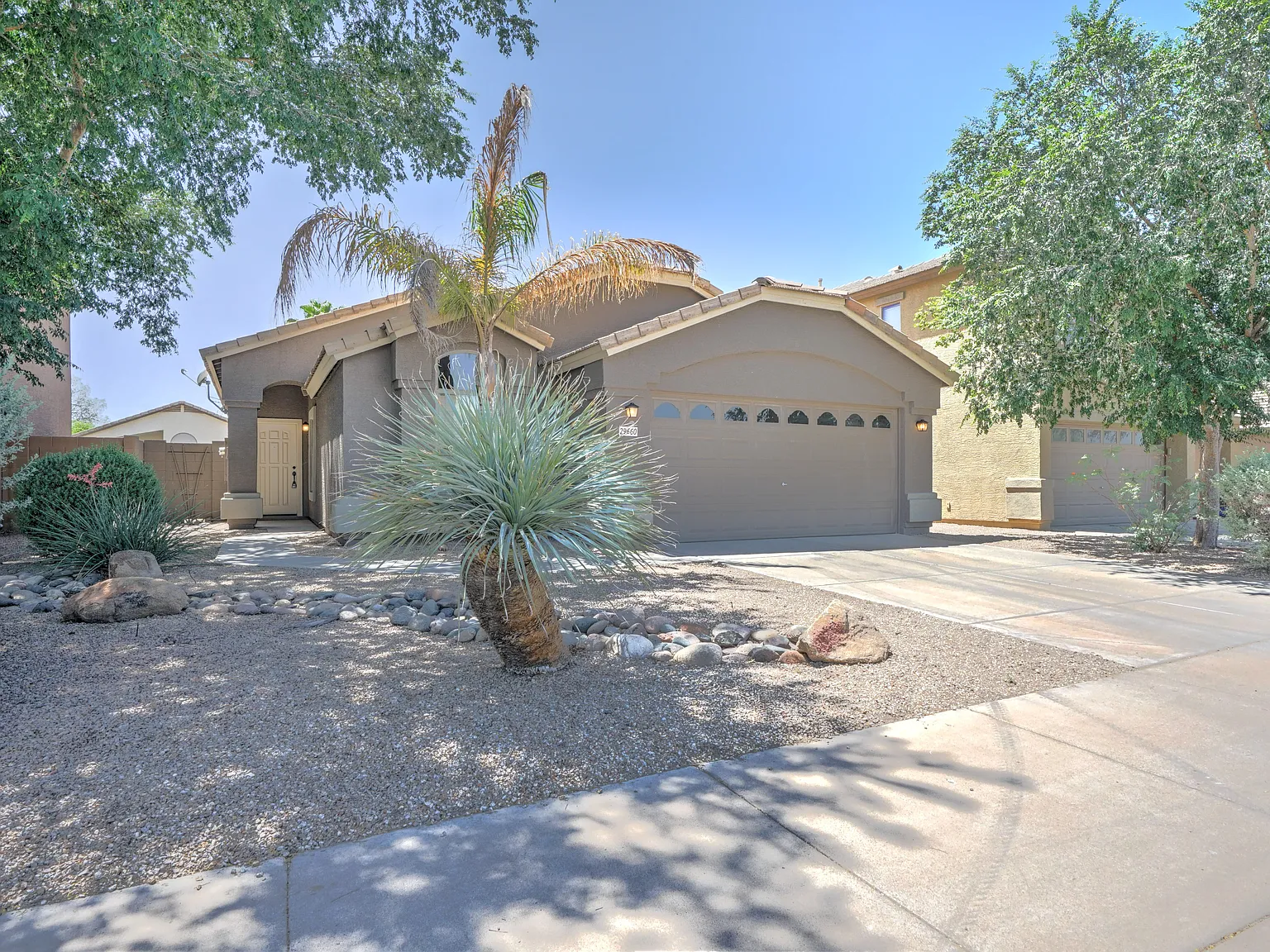 29660 N Desert Willow Blvd — Photo 2