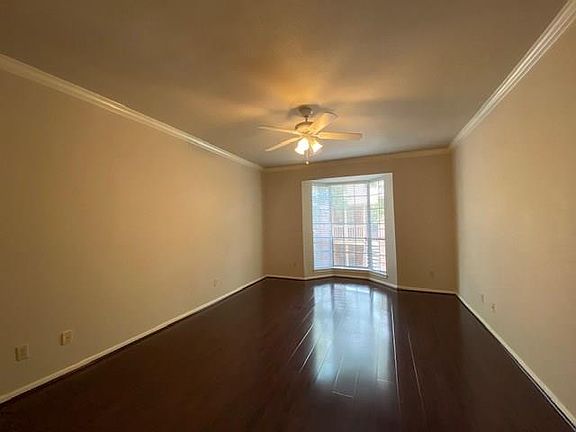 5th image of 2255 Braeswood Park Dr APT 232