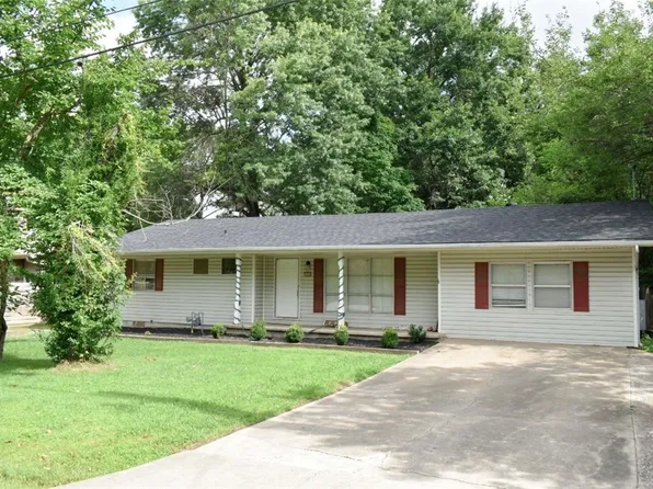 1818-1837 W Ora Dr, Fayetteville, AR 72701