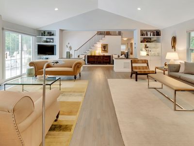 2 Kettle Ct, East Hampton, NY, 11937